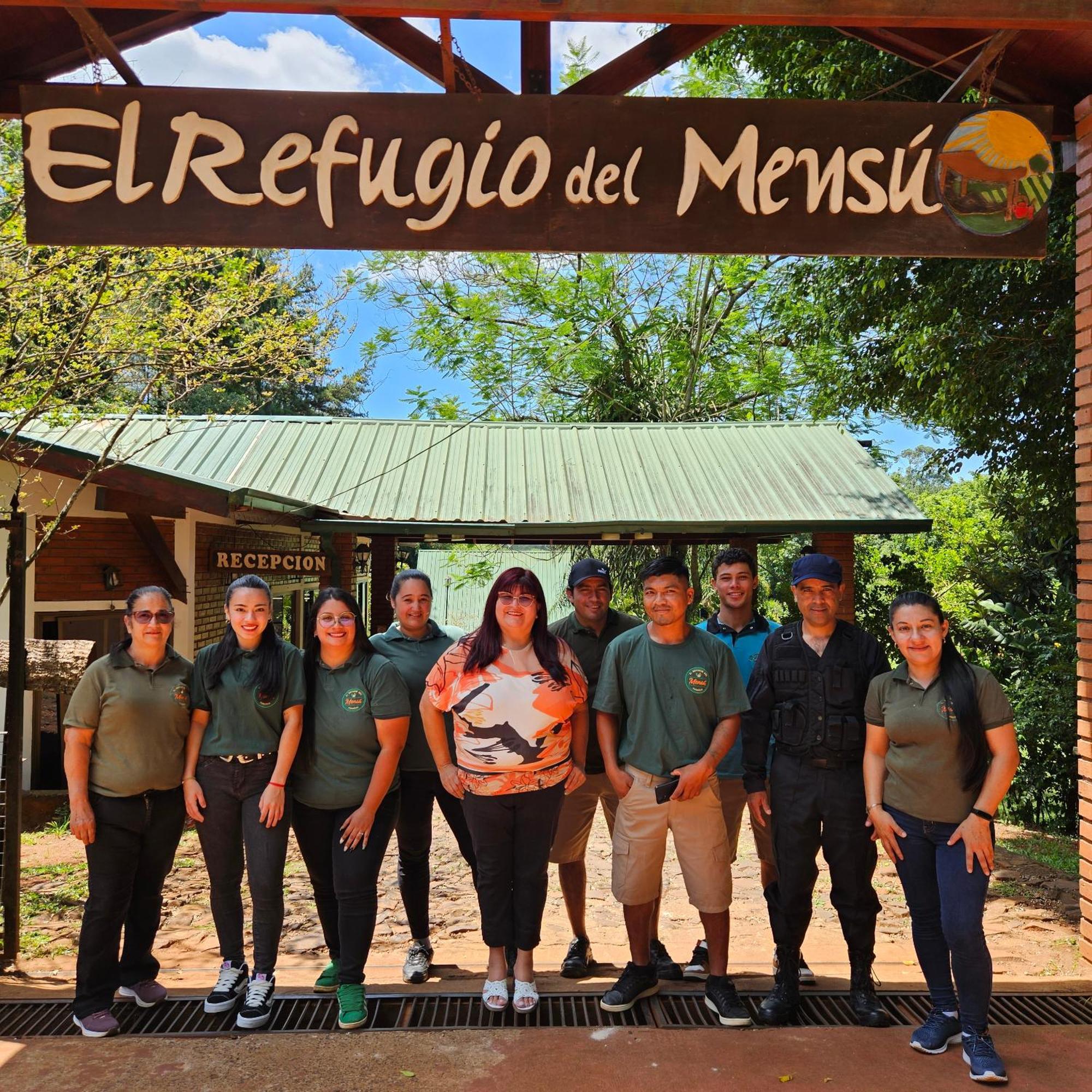 פוארטו איגואסו Cabanas El Refugio Del Mensu מראה חיצוני תמונה