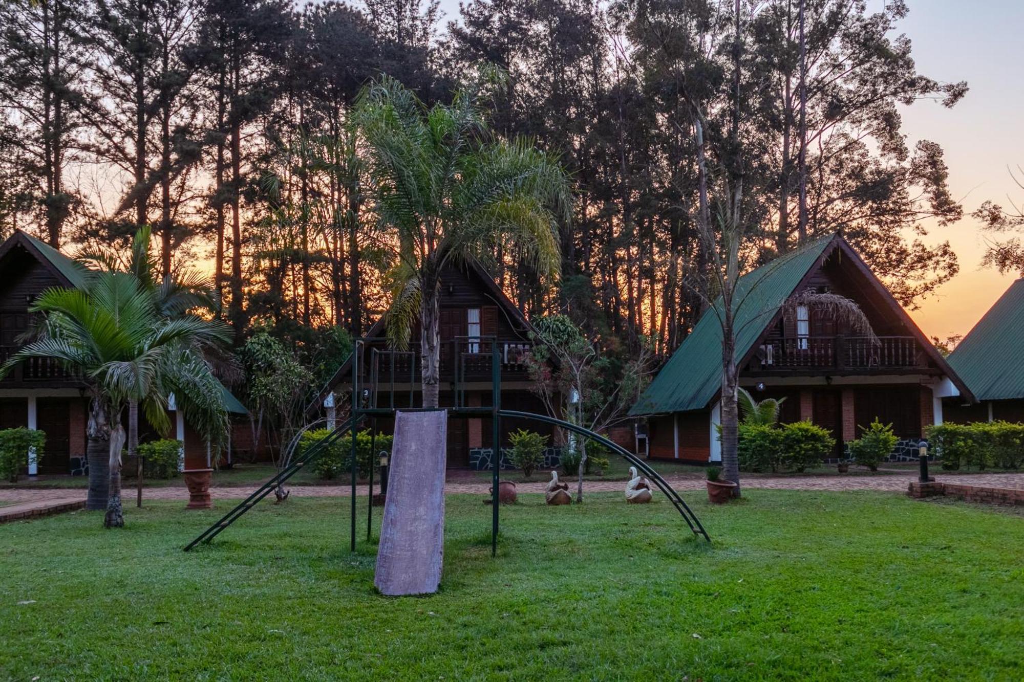 פוארטו איגואסו Cabanas El Refugio Del Mensu מראה חיצוני תמונה