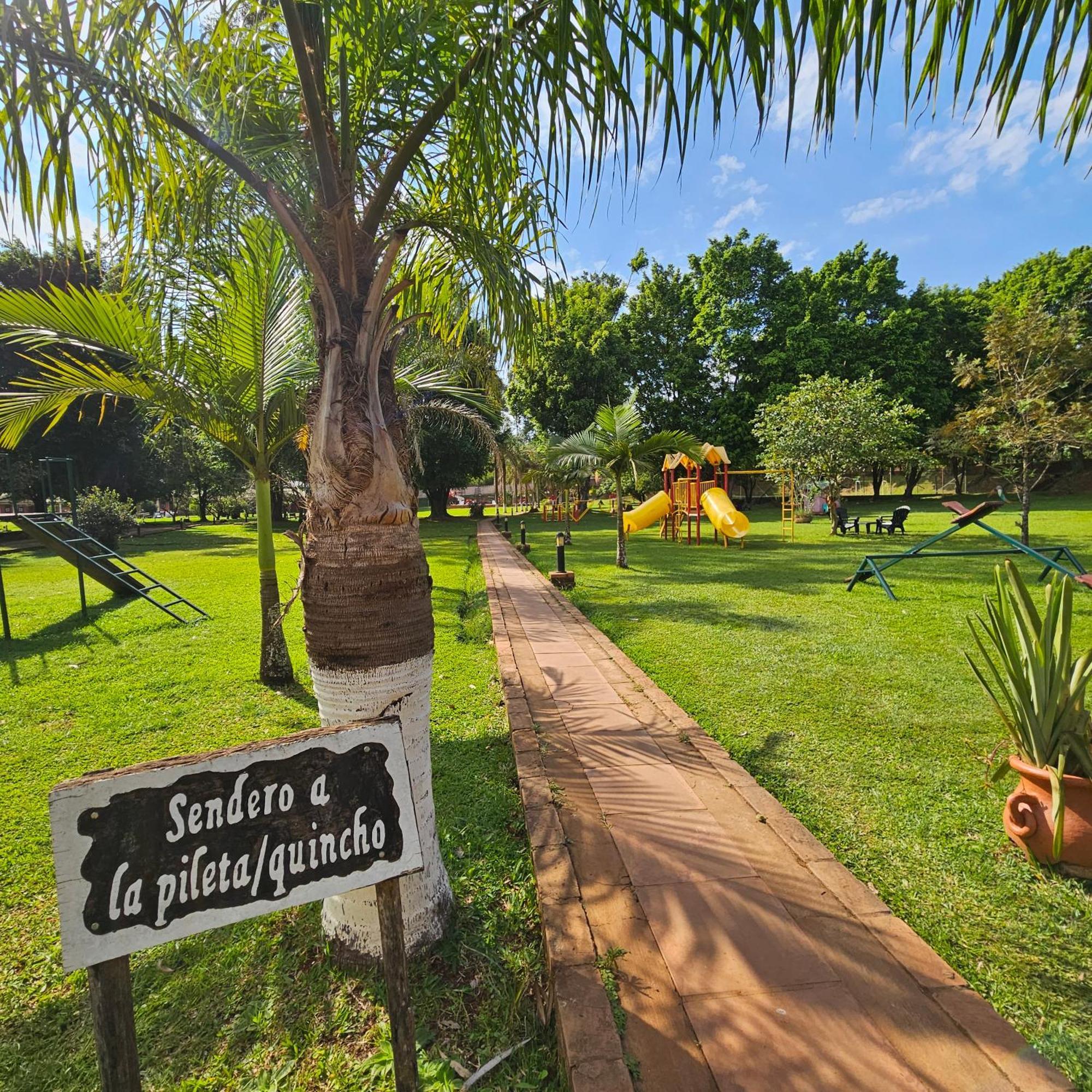 פוארטו איגואסו Cabanas El Refugio Del Mensu מראה חיצוני תמונה