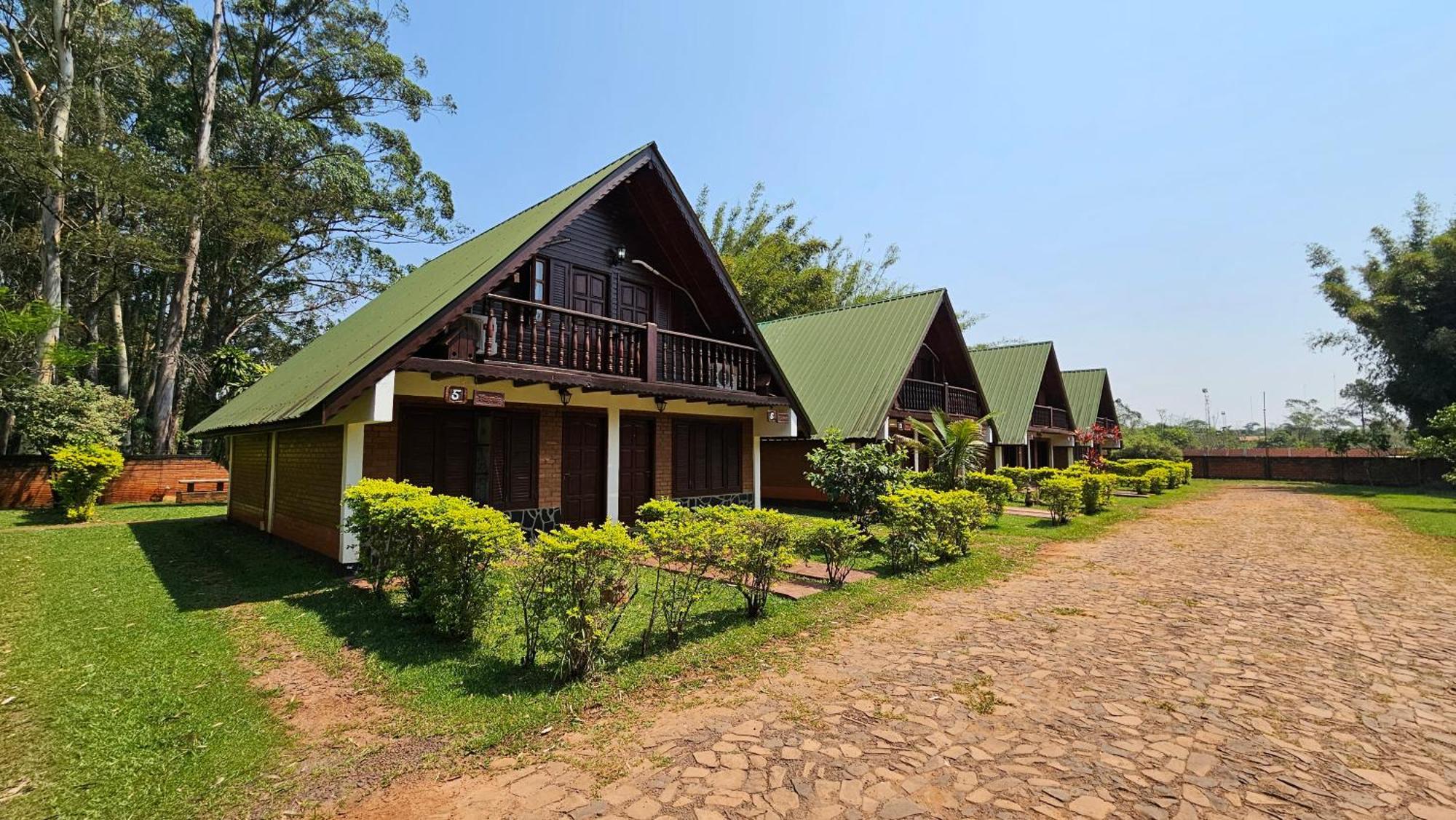 פוארטו איגואסו Cabanas El Refugio Del Mensu מראה חיצוני תמונה