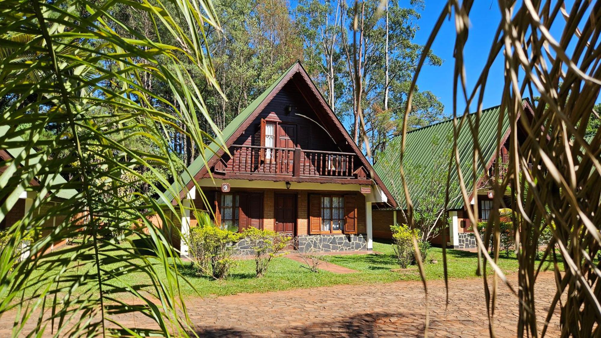 פוארטו איגואסו Cabanas El Refugio Del Mensu מראה חיצוני תמונה