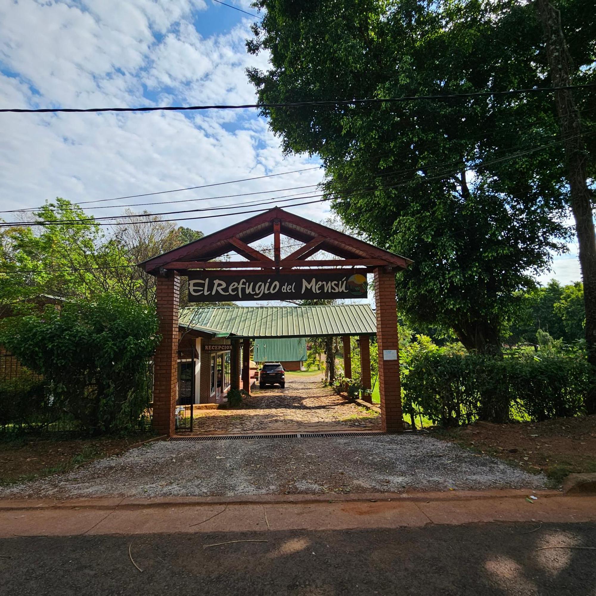 פוארטו איגואסו Cabanas El Refugio Del Mensu מראה חיצוני תמונה