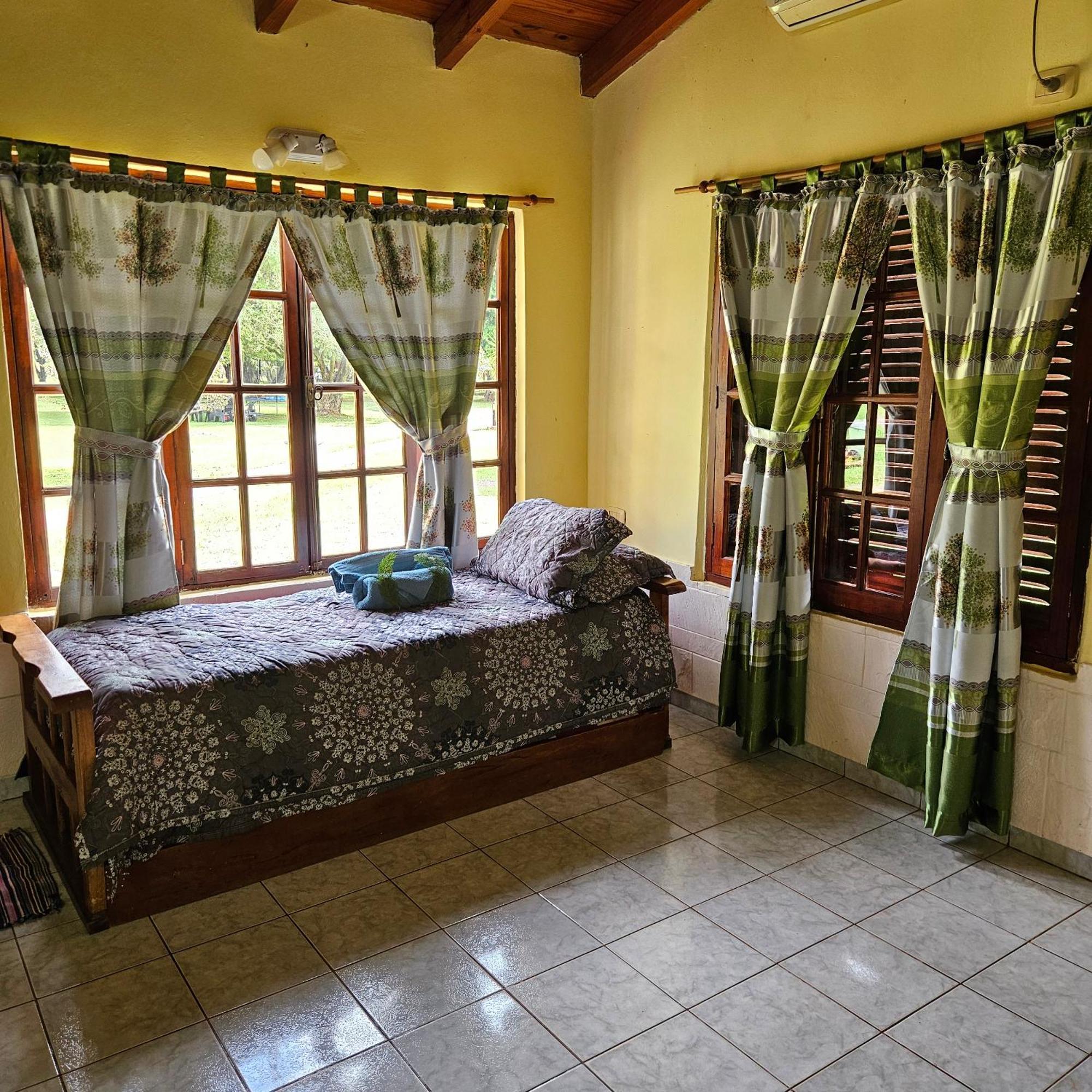 פוארטו איגואסו Cabanas El Refugio Del Mensu מראה חיצוני תמונה