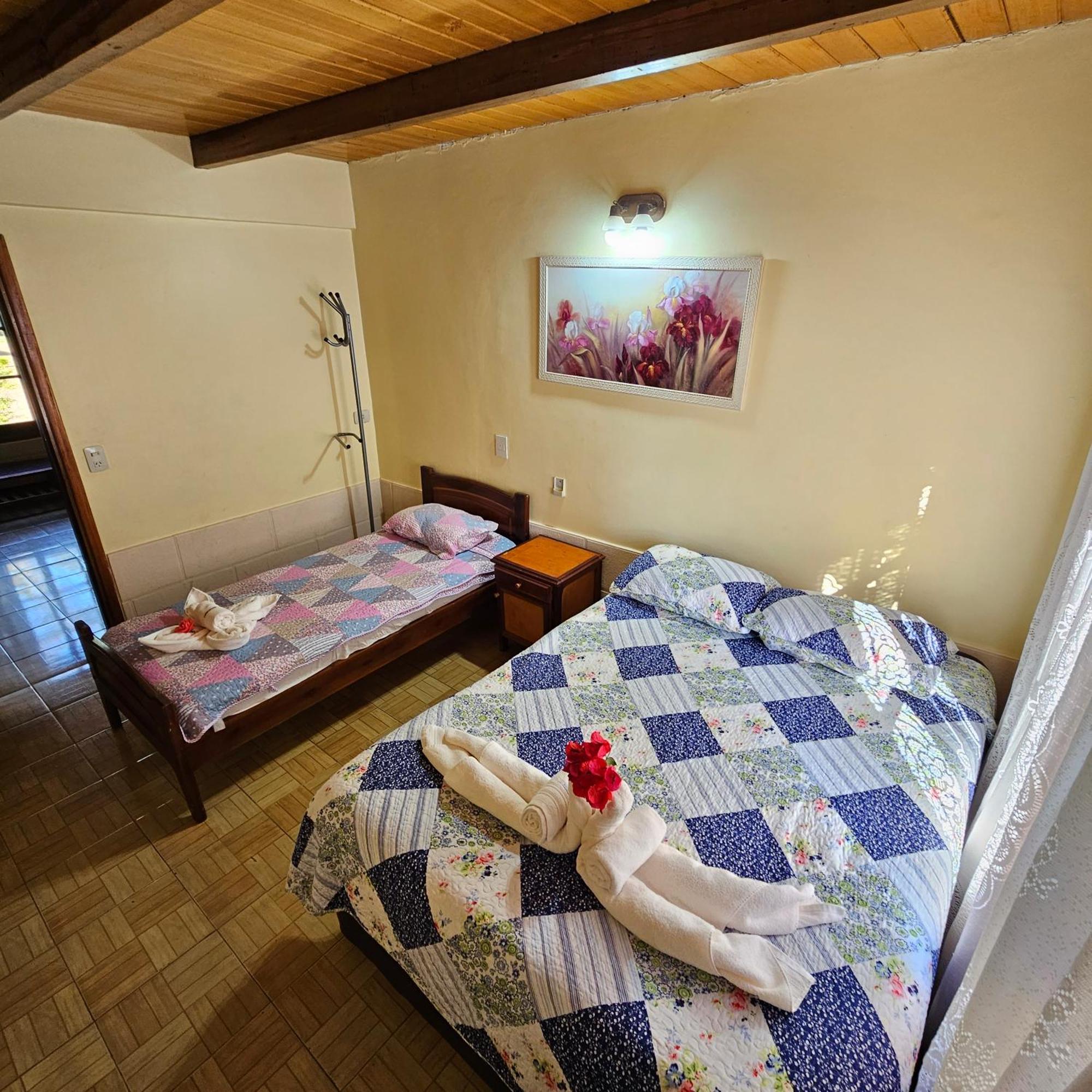 פוארטו איגואסו Cabanas El Refugio Del Mensu מראה חיצוני תמונה